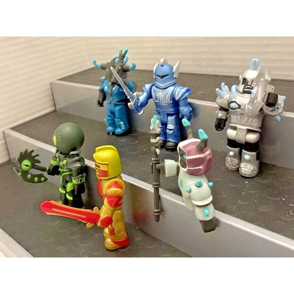 R0BL0X Toys Action Mini Figures Lot of 6 - Champions Of Roblox - 2 Incomplete - Picture 3 of 10